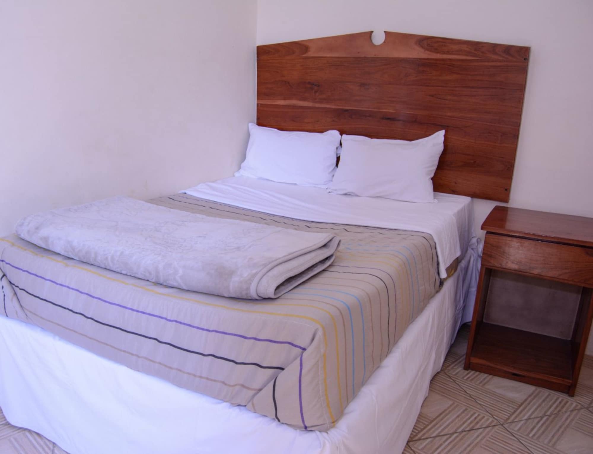 The Palace Guest House Harare Exterior photo